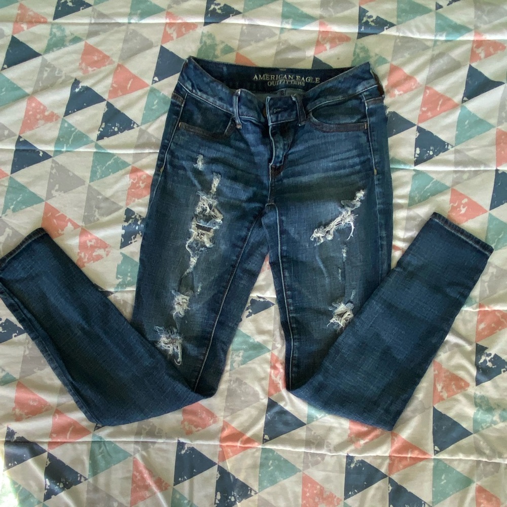 American Eagle ripped jeans